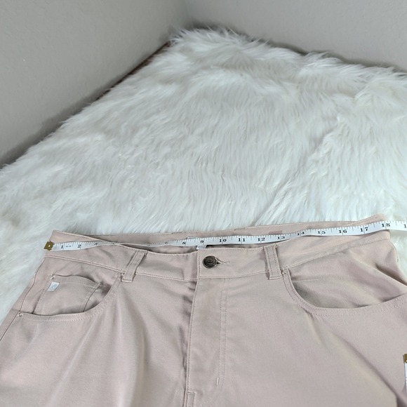 Peter Millar Khaki Chino Pants Size (35x32) Straight Leg Golf Comfort Travel - Picture 8 of 10